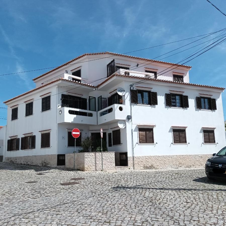 A Casa Na Foz ! West Is The Best ! Foz do Arelho Esterno foto